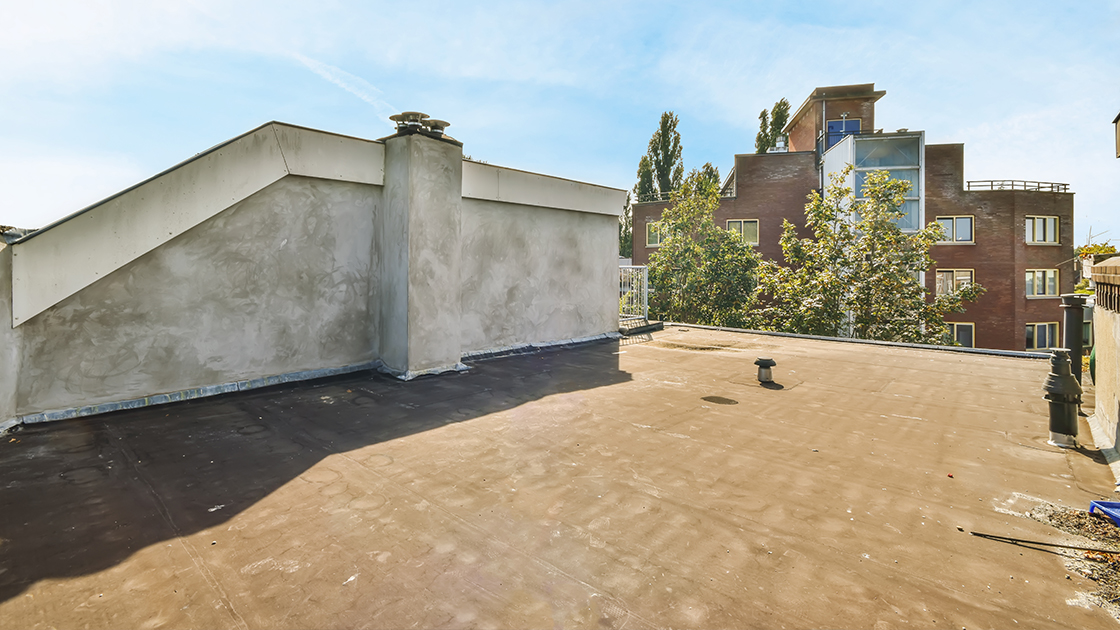 How to waterproof a flat concrete roof